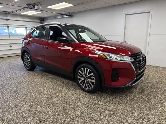 Photo 3 of 2023 Nissan Kicks SV