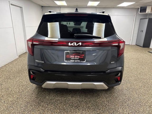 Photo 5 of 2024 Kia Seltos S