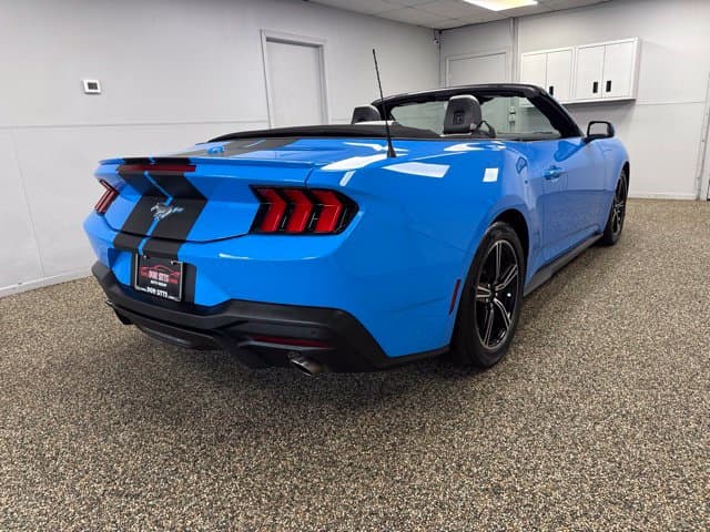 Photo 4 of 2024 Ford Mustang EcoBoost Premium
