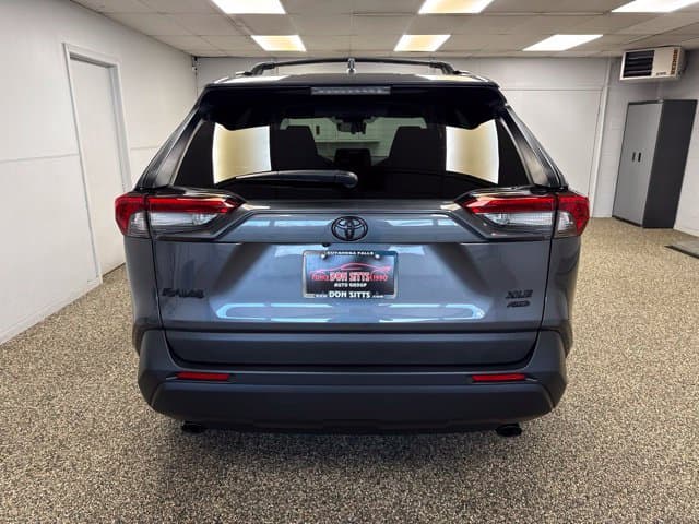 Photo 5 of 2023 Toyota RAV4 XLE