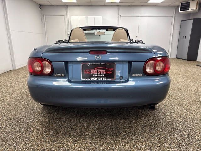 Photo 5 of 2005 Mazda MX-5 Miata LS
