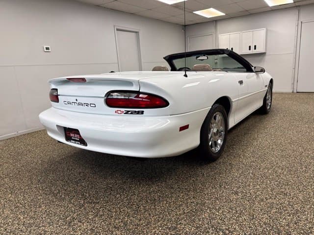 Photo 4 of 1996 Chevrolet Camaro Z28
