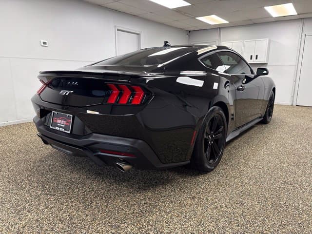 Photo 4 of 2025 Ford Mustang GT