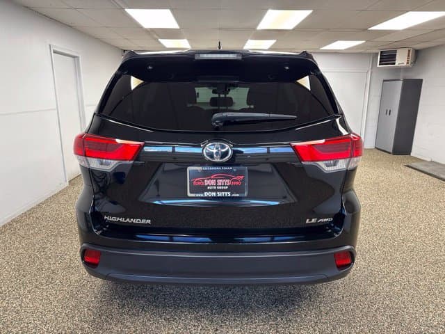Photo 5 of 2018 Toyota Highlander LE Plus